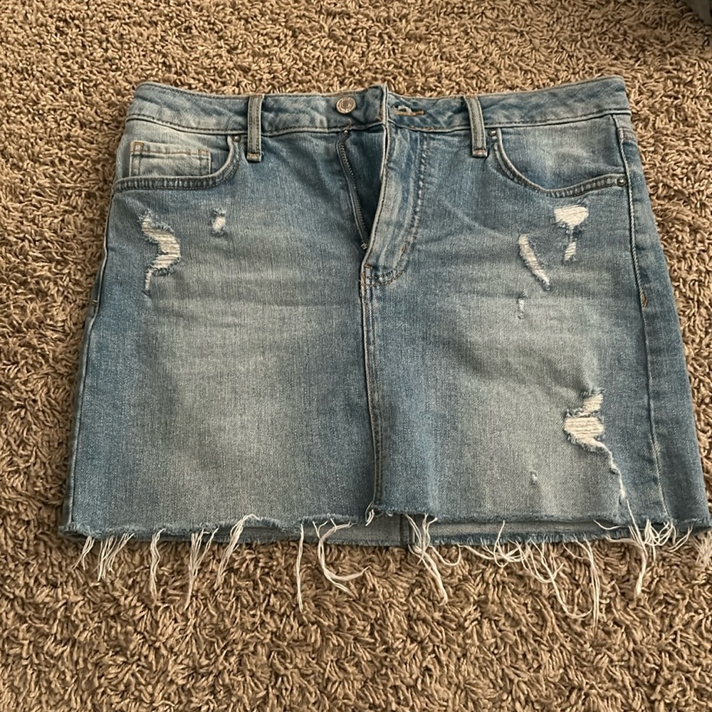 Forever 21 Jean Skirt. Light wash. Soft and stretchy.